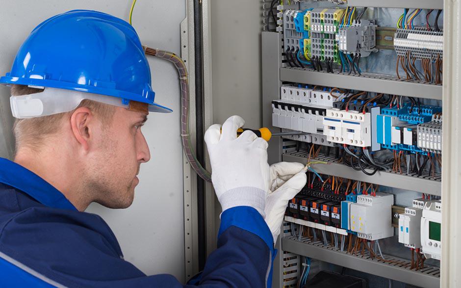 tarif d'un électricien La Celle-Saint-Cloud